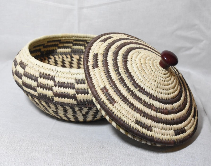 Sabai Grass Gift Decor